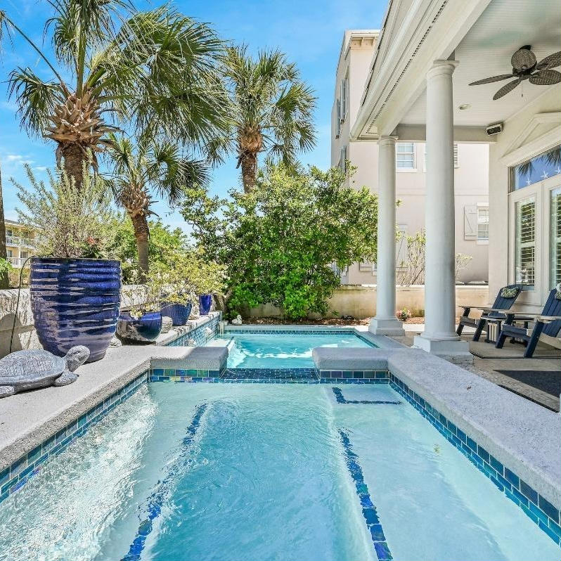 Destin vacation rentals with private pool